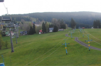 Obraz podglądu z kamery internetowej Ski resort Horní domky